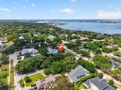 461 Ponce De Leon Boulevard Belleair FL 33756