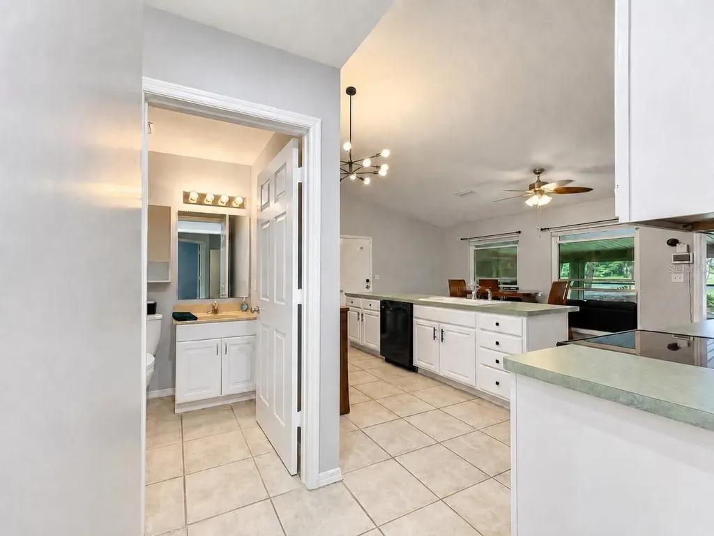 16758 SE 181st Terrace Weirsdale FL 32195