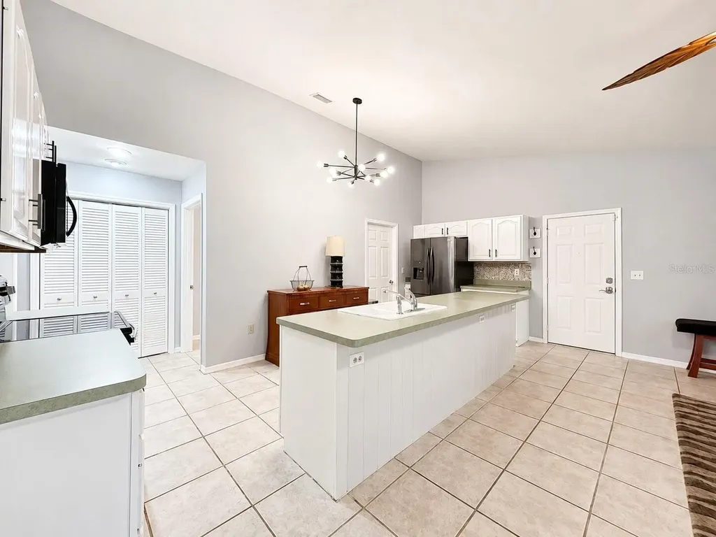16758 SE 181st Terrace Weirsdale FL 32195