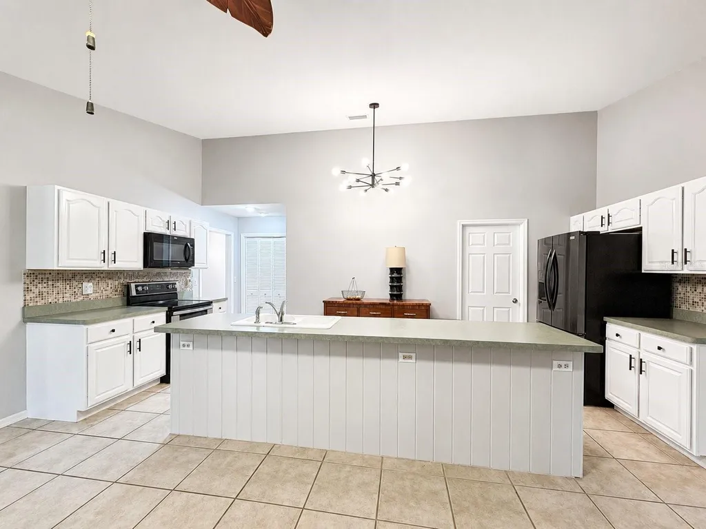 16758 SE 181st Terrace Weirsdale FL 32195