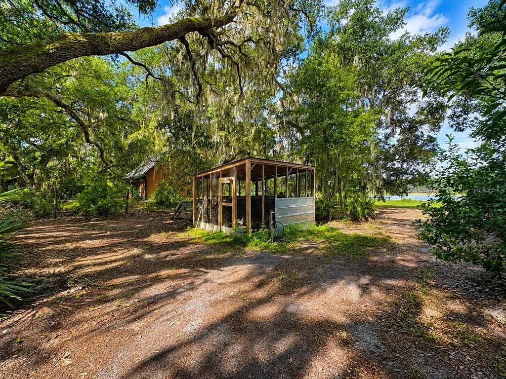 16758 SE 181st Terrace Weirsdale FL 32195