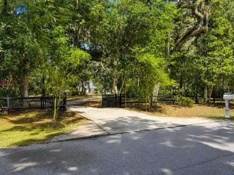 16758 SE 181st Terrace Weirsdale FL 32195