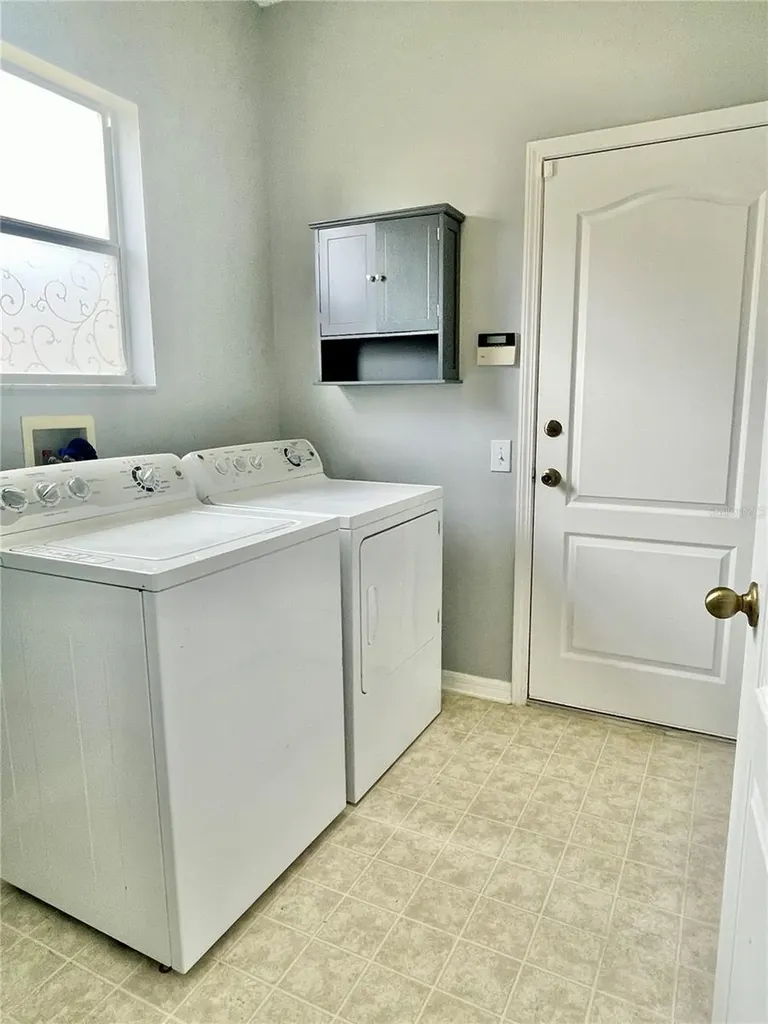 24652 Portofino Drive Lutz FL 33559