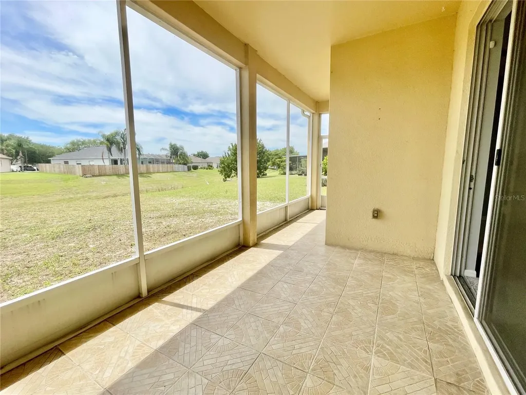 24652 Portofino Drive Lutz FL 33559