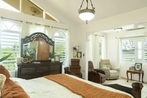 393 Monte Carmelo Vieques PR 00765