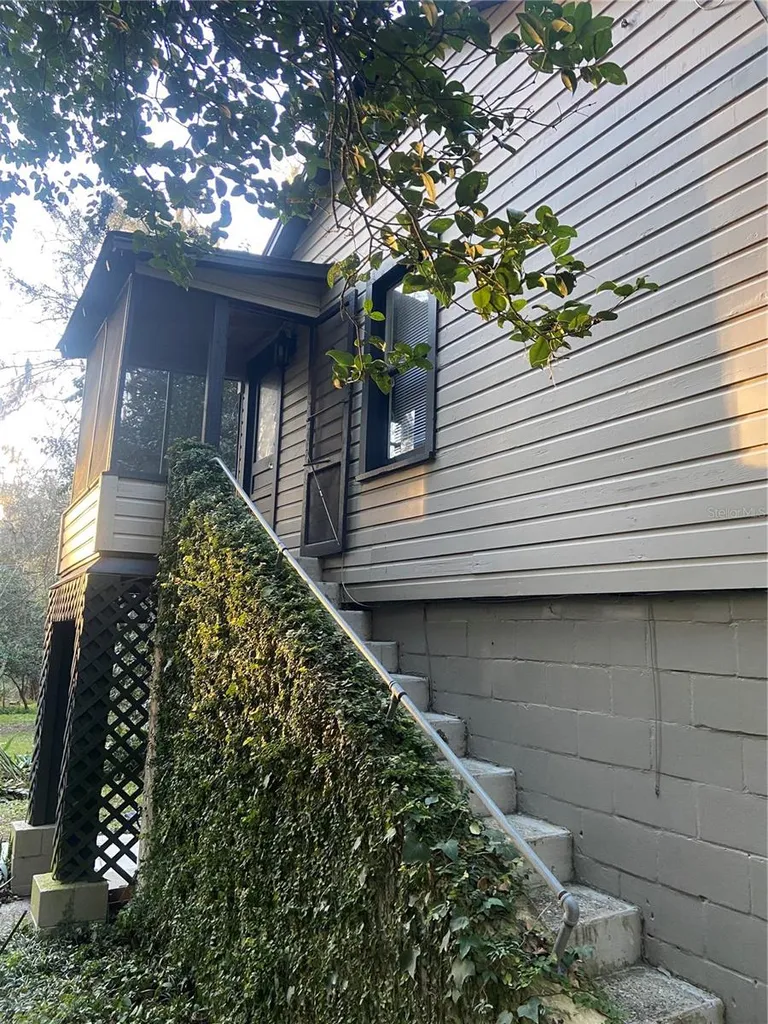 3202 NW 14th Street Gainesville FL 32605