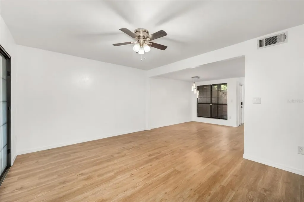 825 SW 55th Terrace Gainesville FL 32607