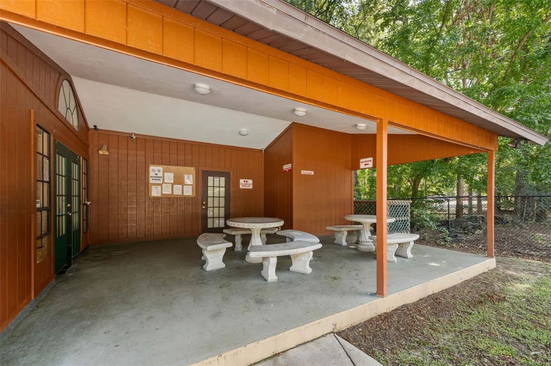825 SW 55th Terrace Gainesville FL 32607