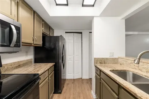 825 SW 55th Terrace Gainesville FL 32607