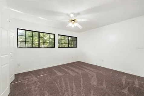 825 SW 55th Terrace Gainesville FL 32607
