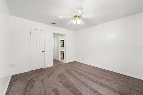 825 SW 55th Terrace Gainesville FL 32607
