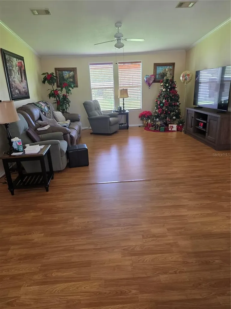 4025 Myrtle Oak Court Zellwood FL 32798