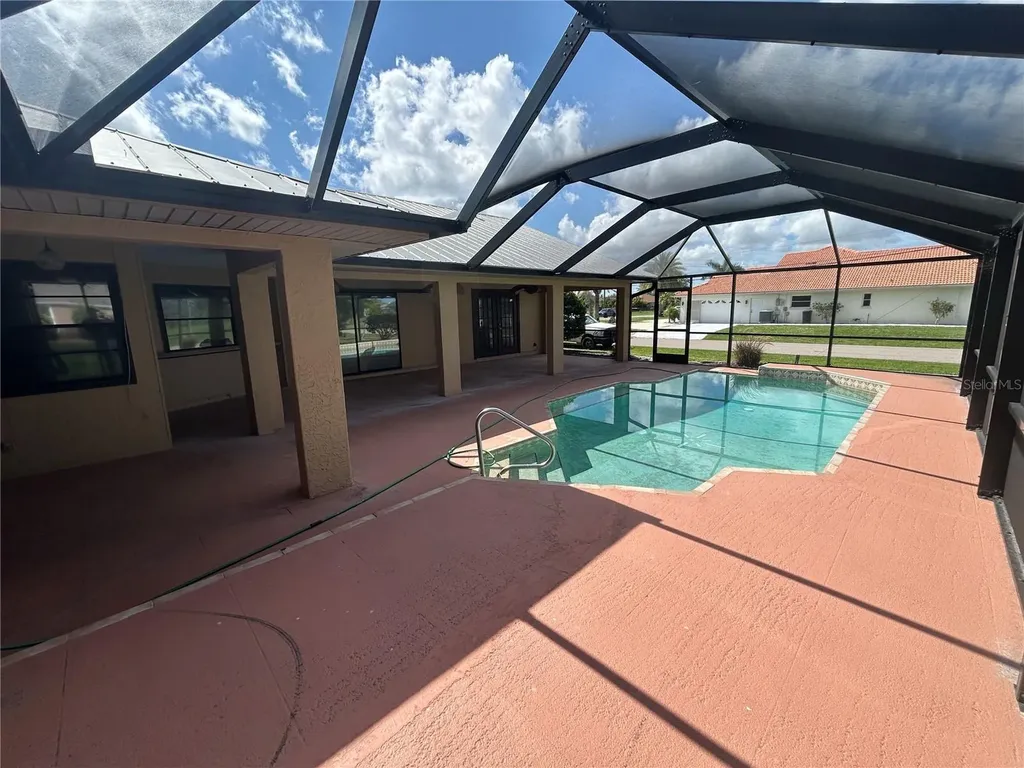 2093 Rio De Janeiro Avenue Punta Gorda FL 33983