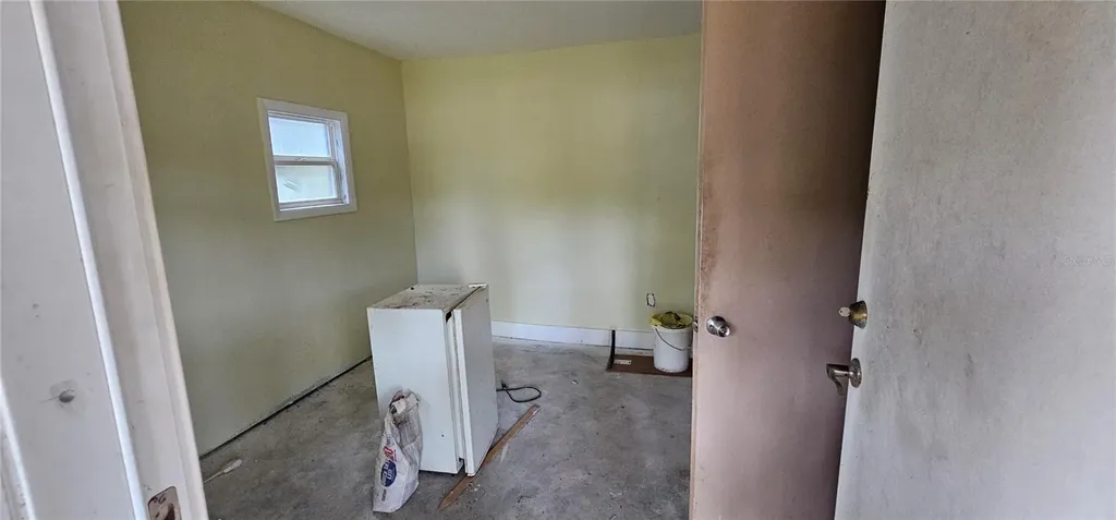 5910 N 40th Street Tampa FL 33610