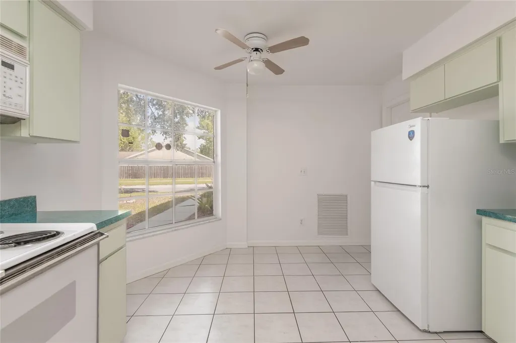 1914 Woodcut Drive Lutz FL 33559