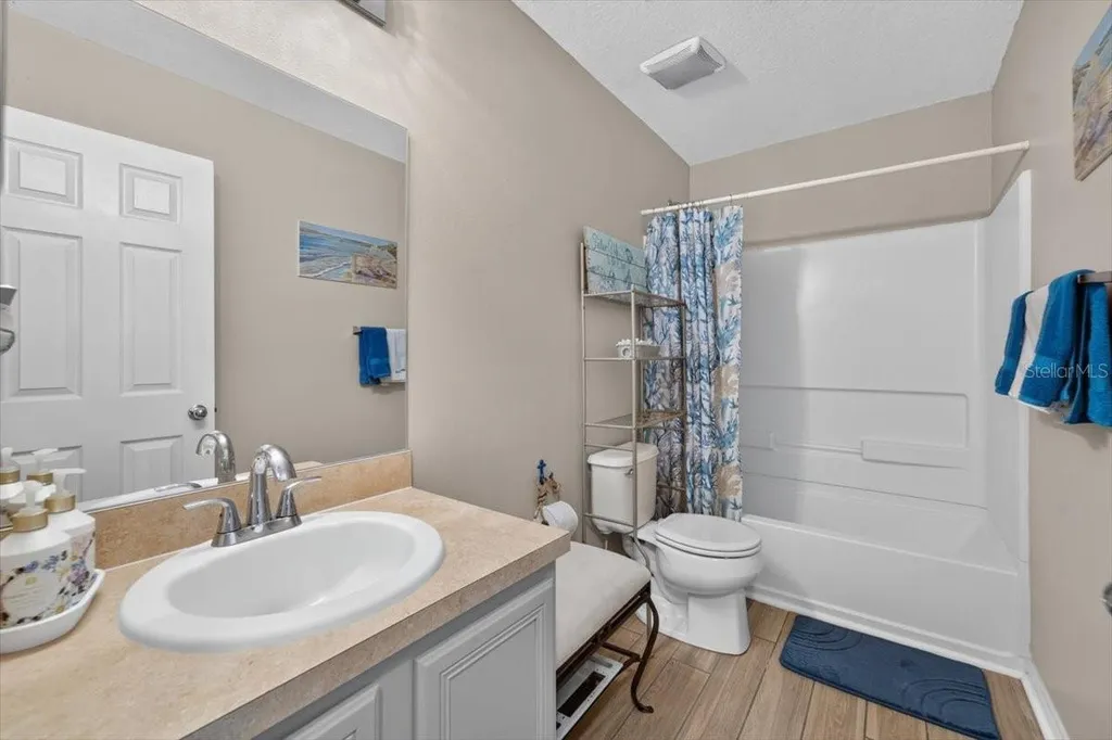4582 Limerick Drive Tampa FL 33610
