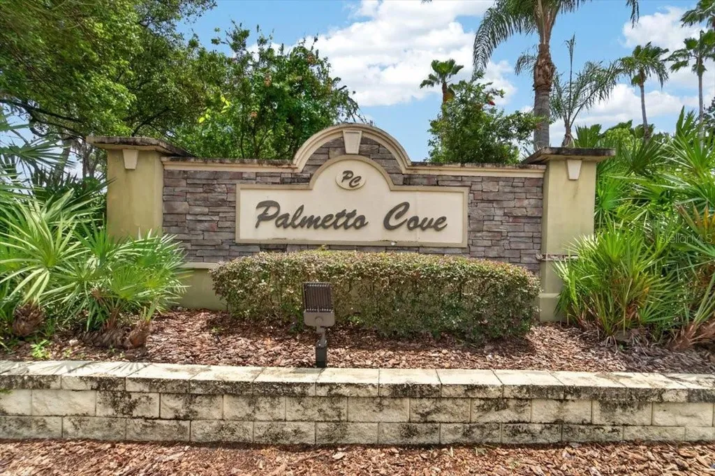 4582 Limerick Drive Tampa FL 33610
