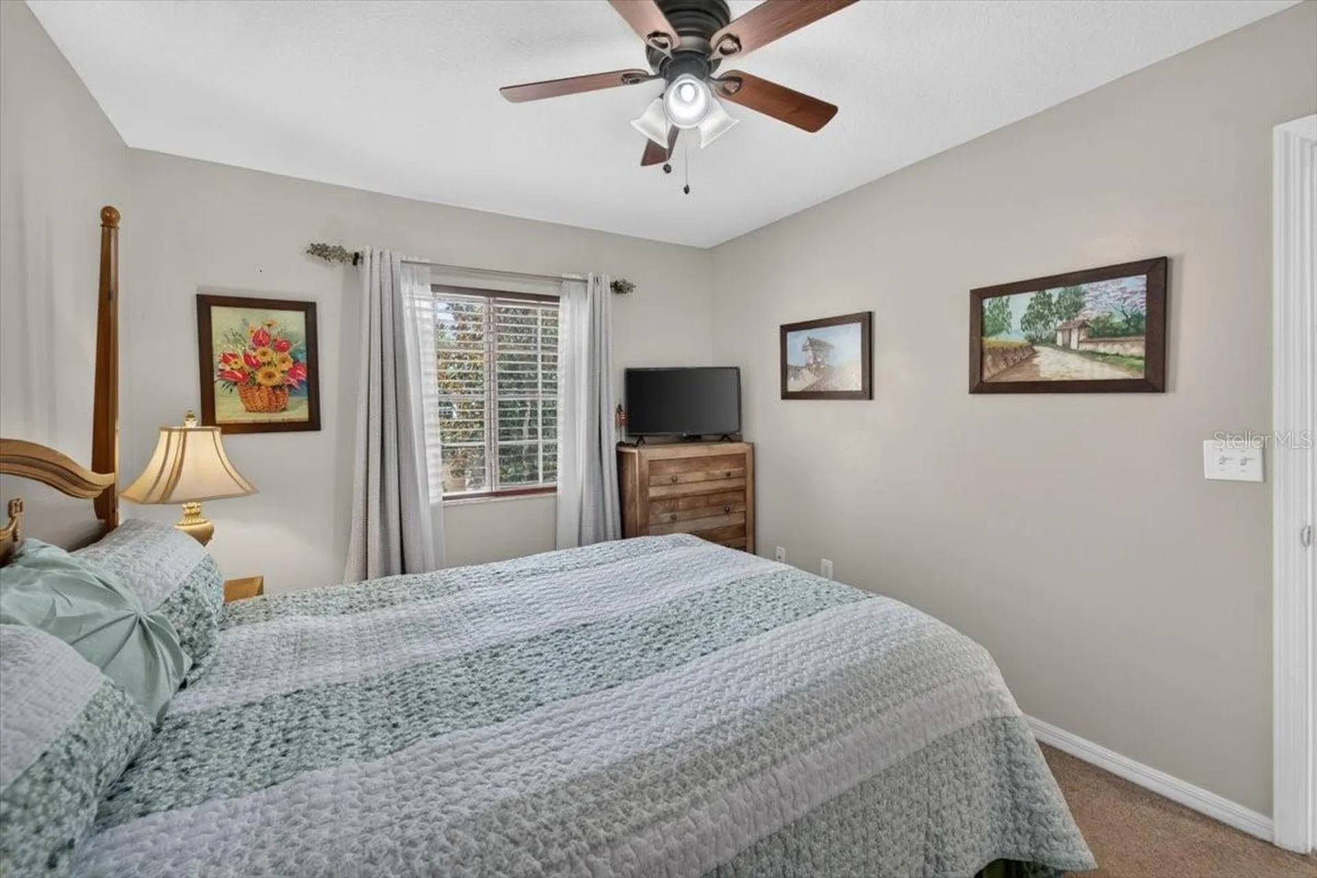 4582 Limerick Drive Tampa FL 33610