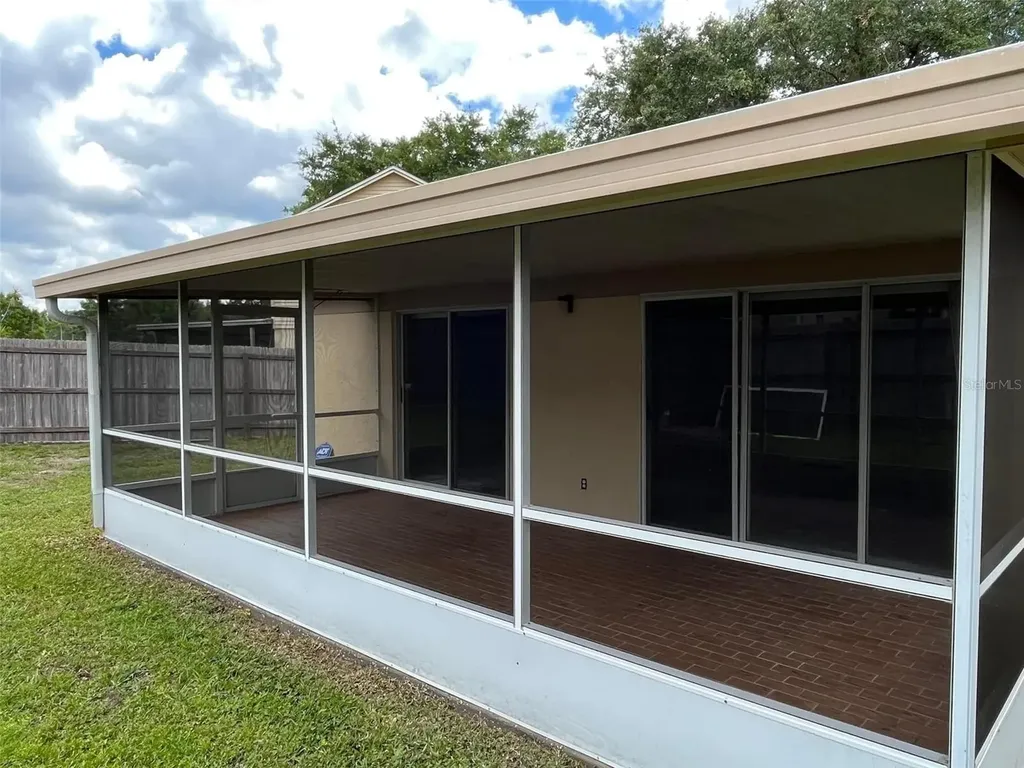9765 Fox Chapel Road Tampa FL 33647