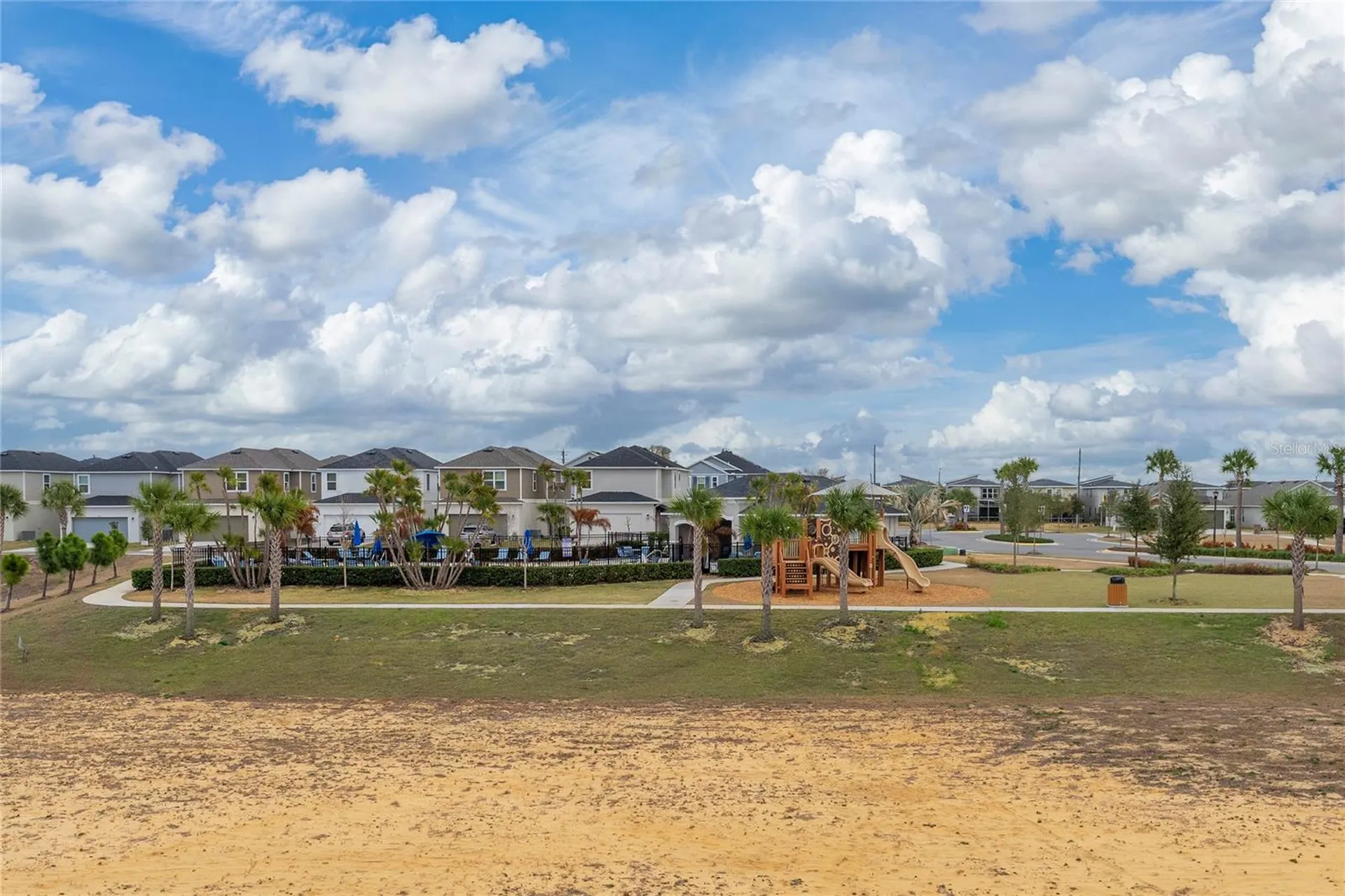 697 Stoney Point Circle Davenport FL 33896