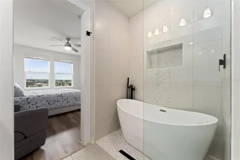 697 Stoney Point Circle Davenport FL 33896