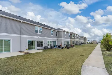 697 Stoney Point Circle Davenport FL 33896