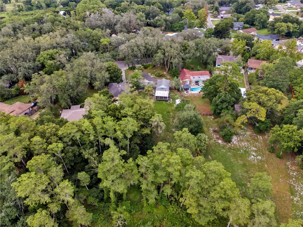 1209 Quintuplet Court Casselberry FL 32707