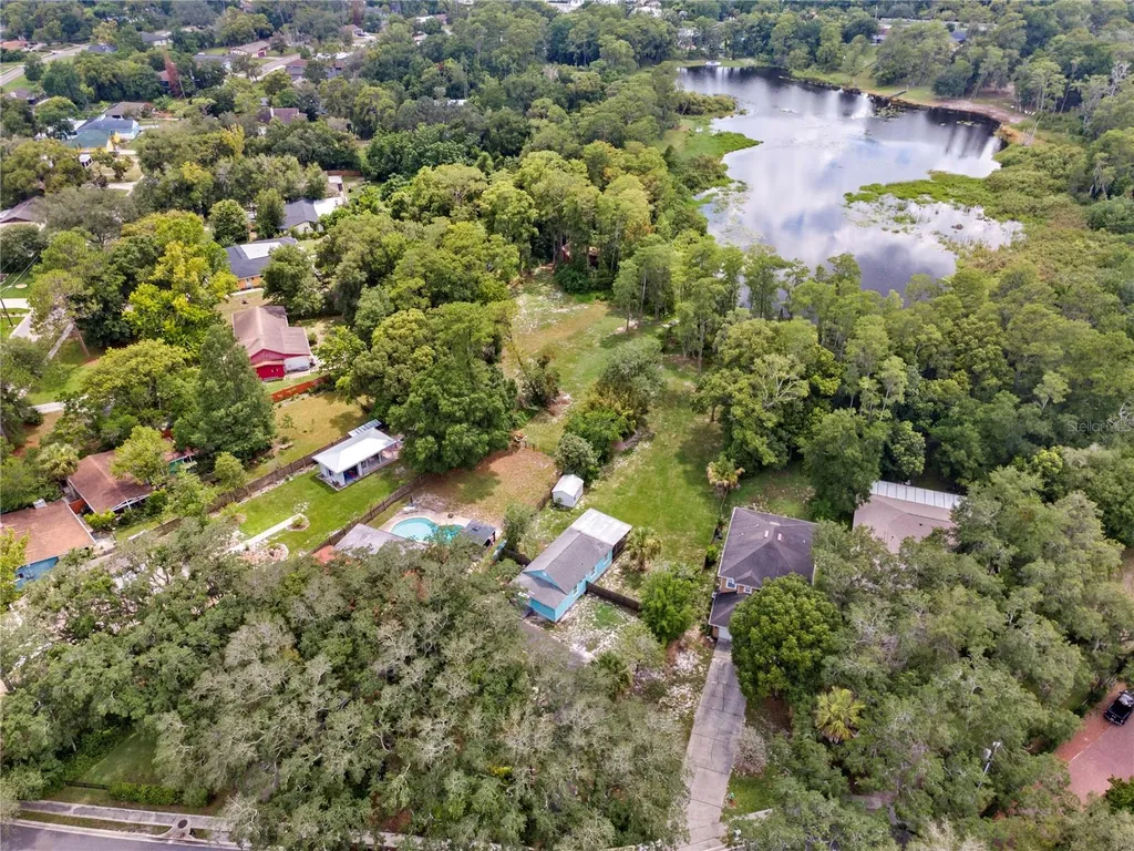 1209 Quintuplet Court Casselberry FL 32707
