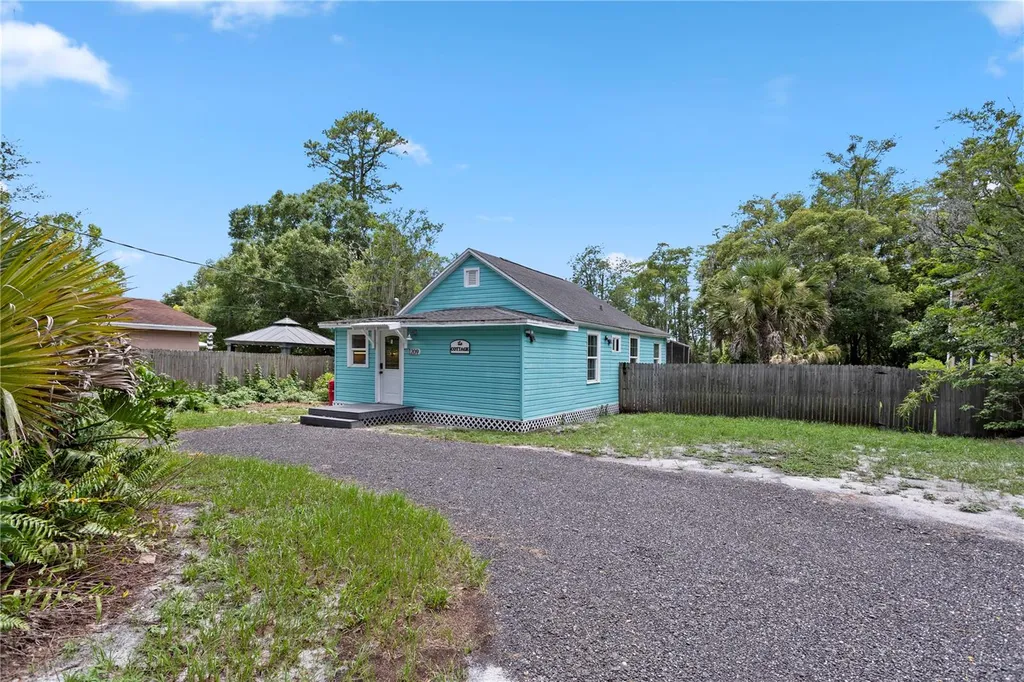1209 Quintuplet Court Casselberry FL 32707