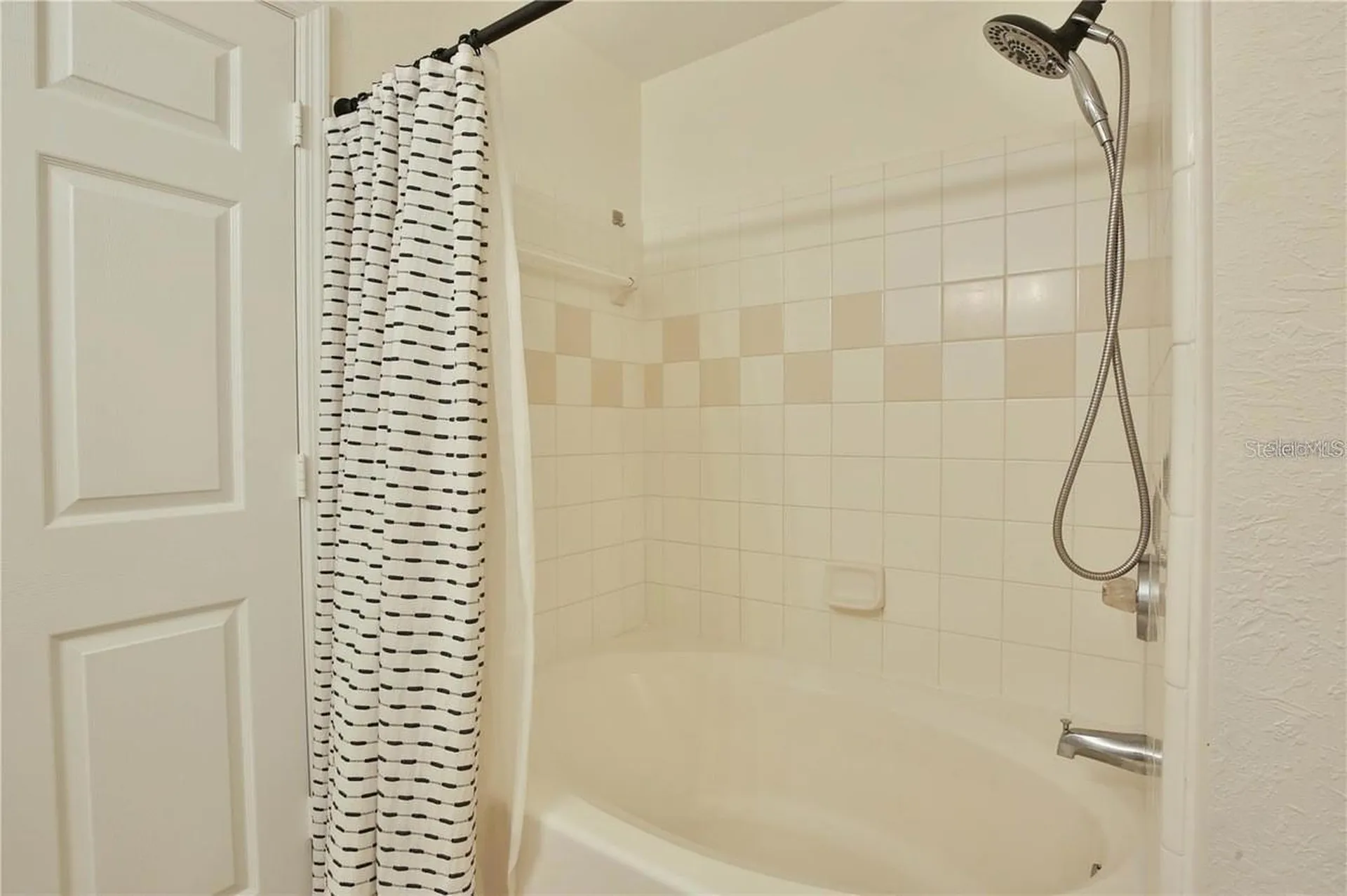 5570 Rosehill Road Sarasota FL 34233