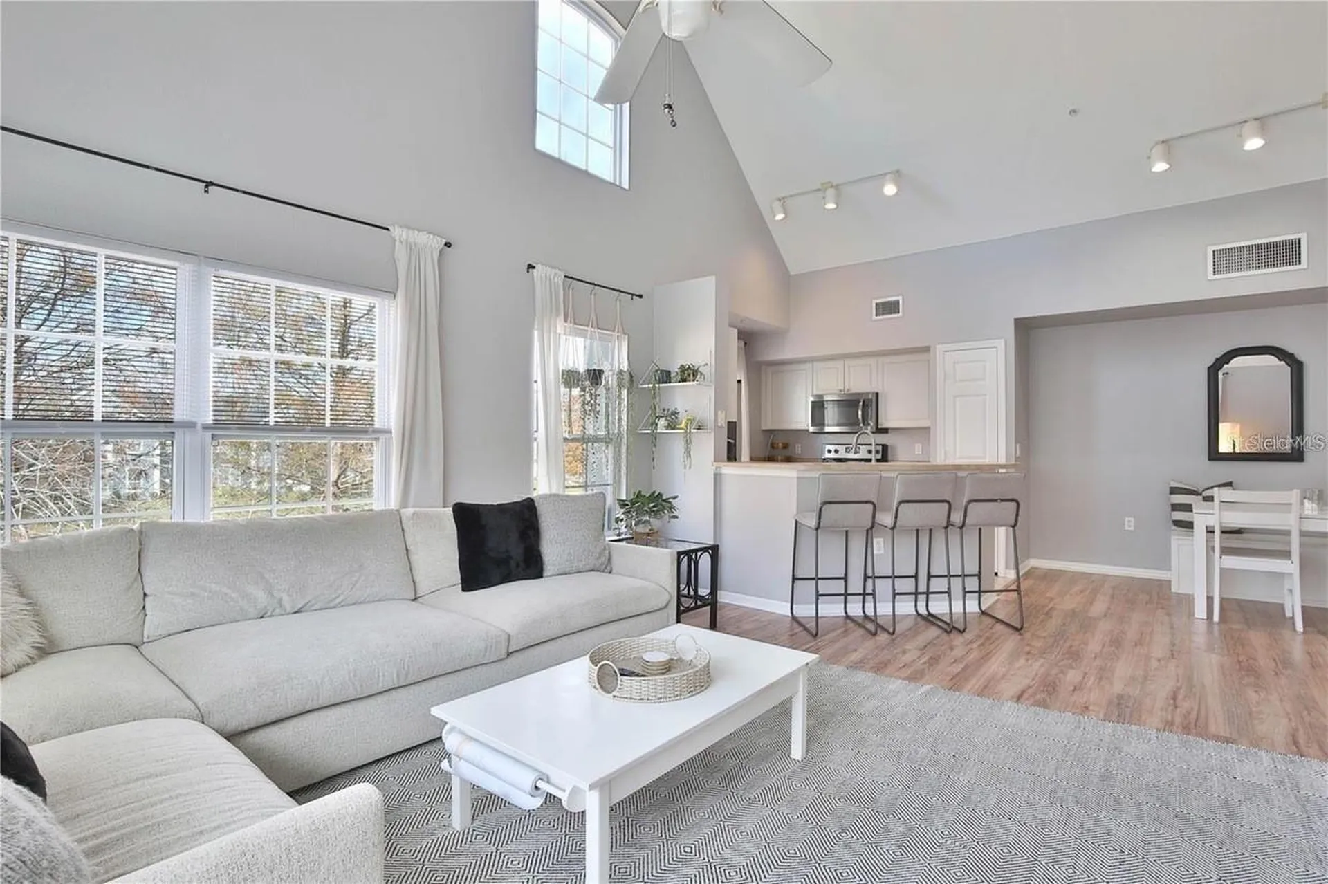 5570 Rosehill Road Sarasota FL 34233