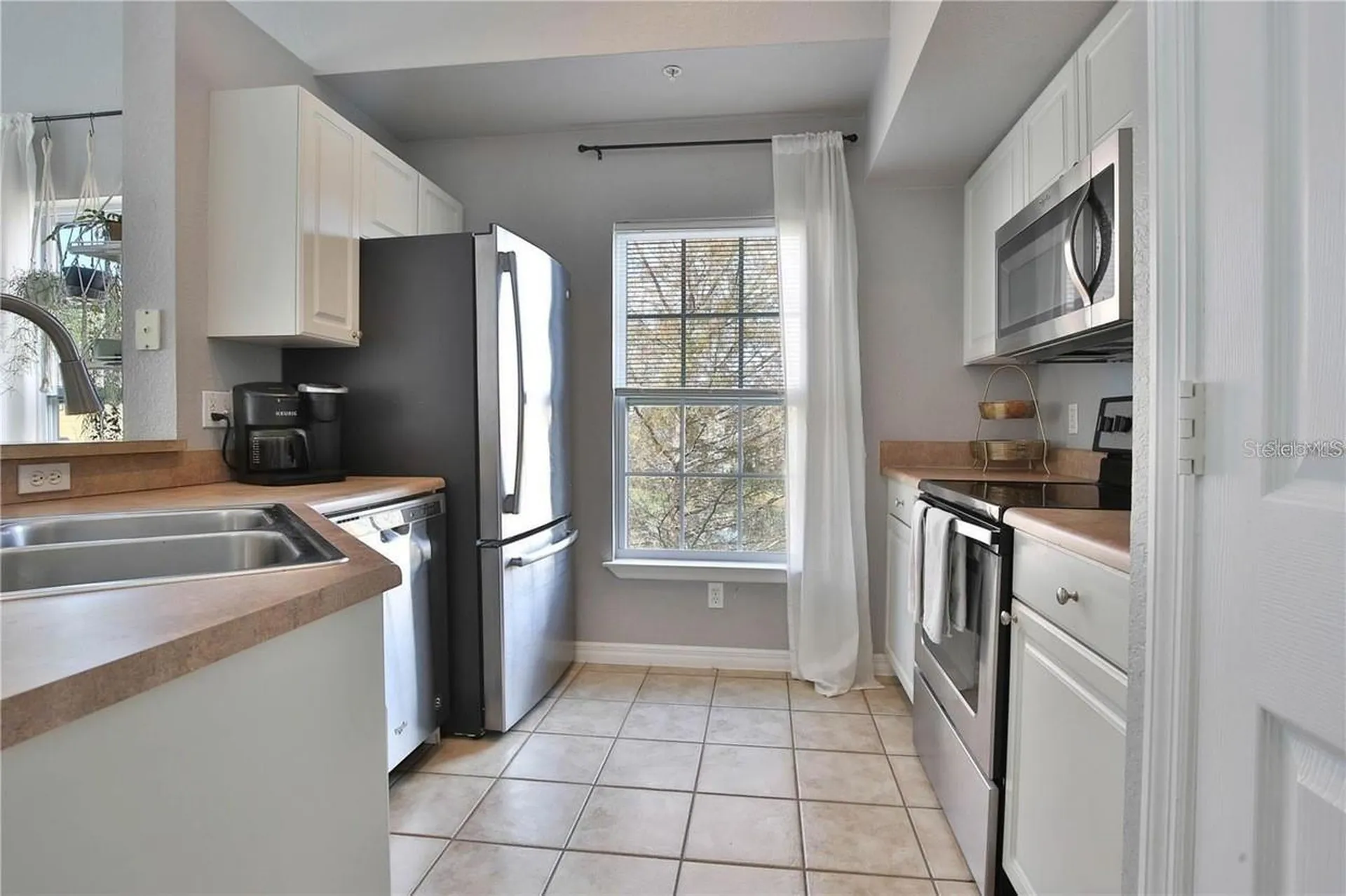 5570 Rosehill Road Sarasota FL 34233