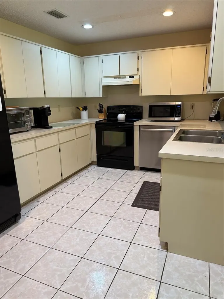 8591 SW 93rd Place Ocala FL 34481