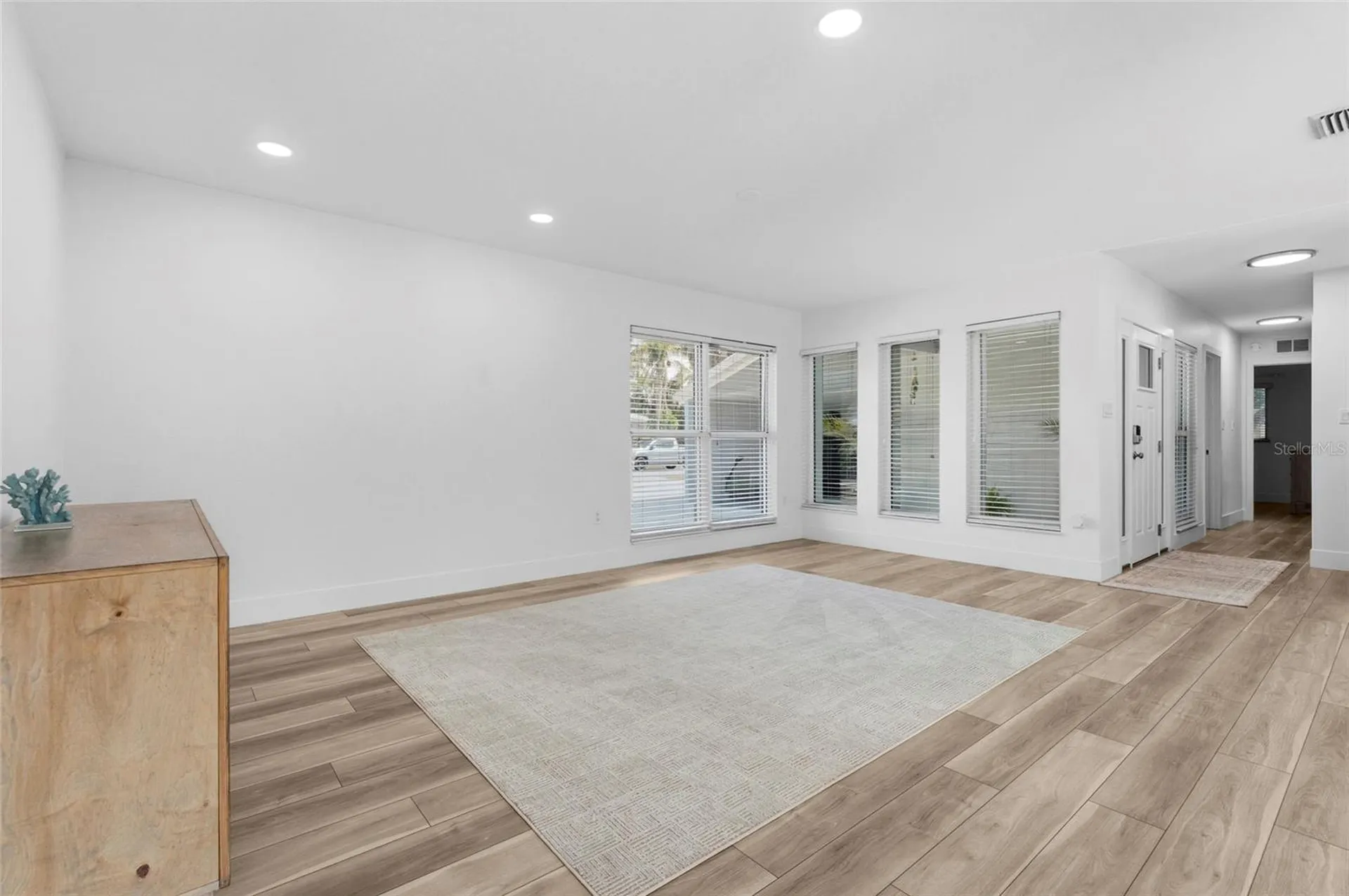 138 Holly Avenue Sarasota FL 34243