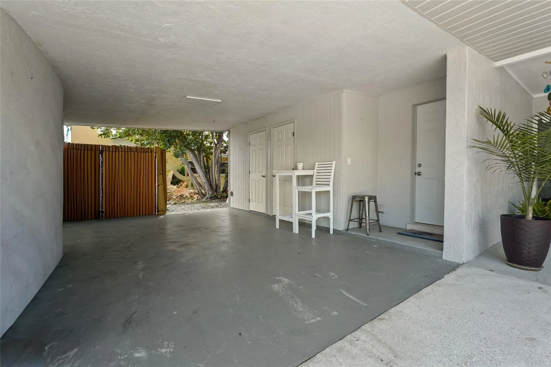 138 Holly Avenue Sarasota FL 34243