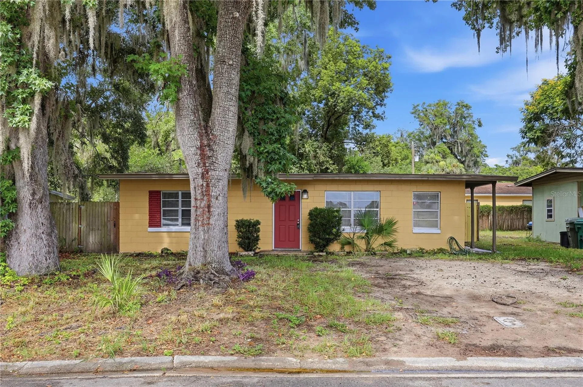 615 Danvers Street Eustis FL 32726