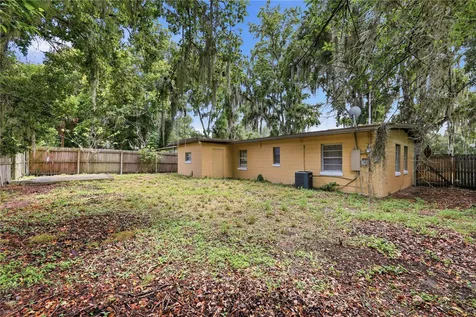 615 Danvers Street Eustis FL 32726
