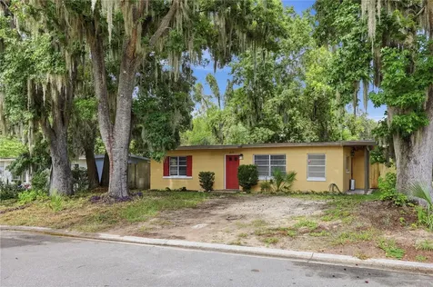 615 Danvers Street Eustis FL 32726