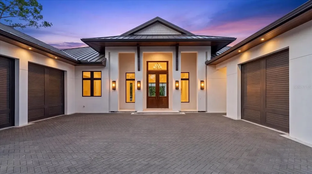 5215 Hidden Harbor Road Sarasota FL 34242