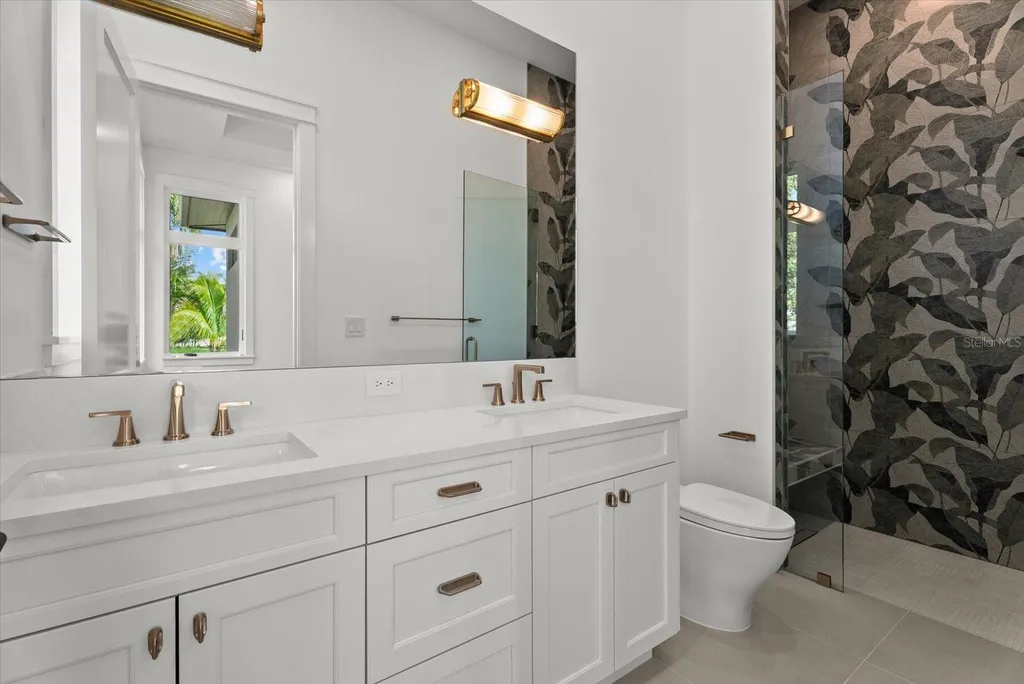 5215 Hidden Harbor Road Sarasota FL 34242