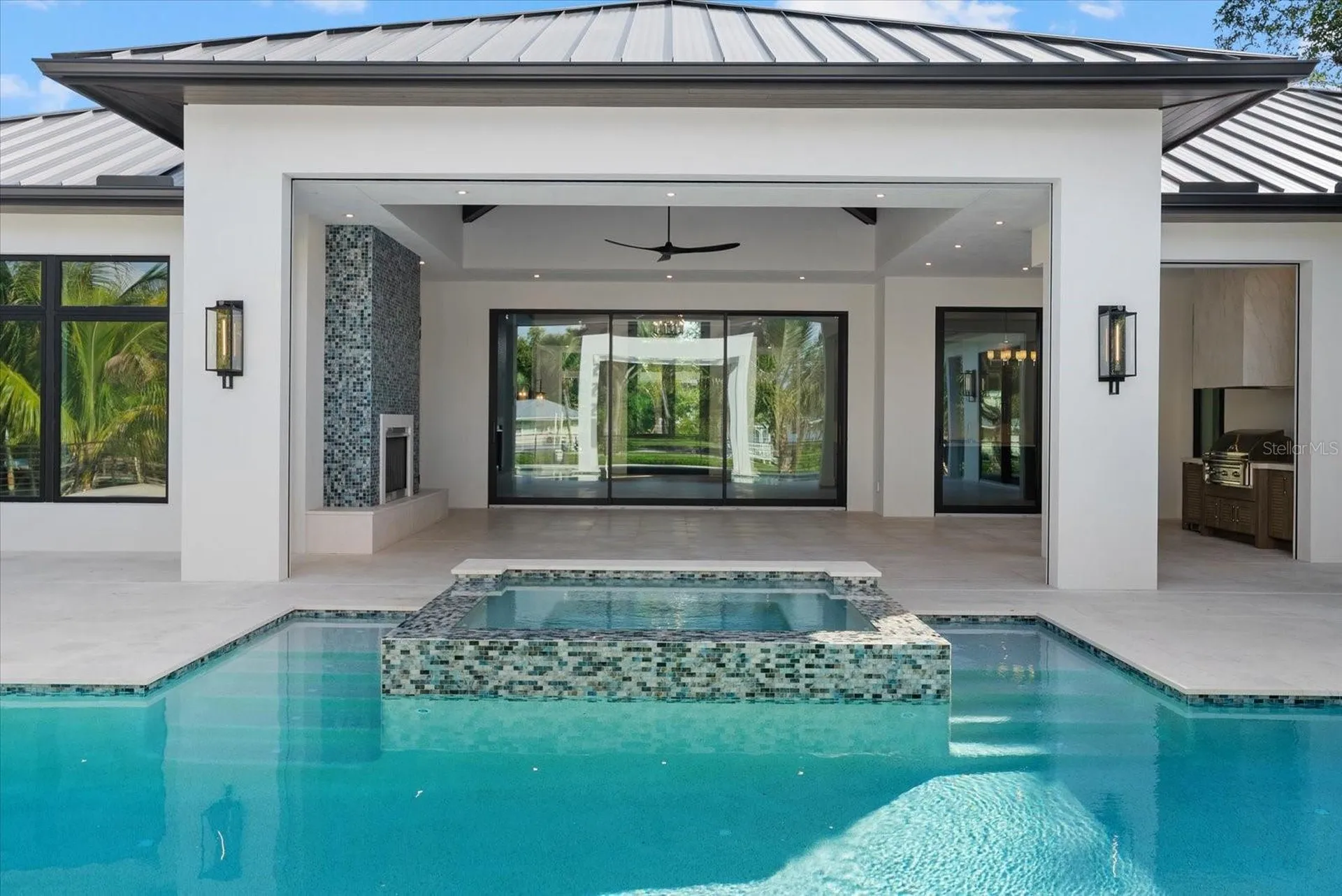 5215 Hidden Harbor Road Sarasota FL 34242