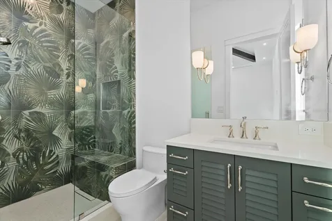 5215 Hidden Harbor Road Sarasota FL 34242
