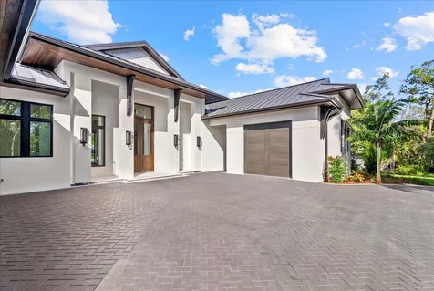 5215 Hidden Harbor Road Sarasota FL 34242