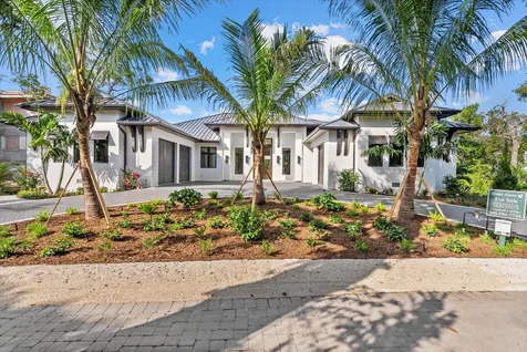 5215 Hidden Harbor Road Sarasota FL 34242