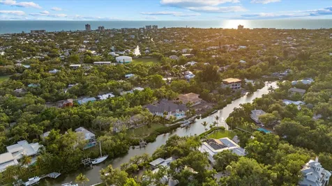 5215 Hidden Harbor Road Sarasota FL 34242