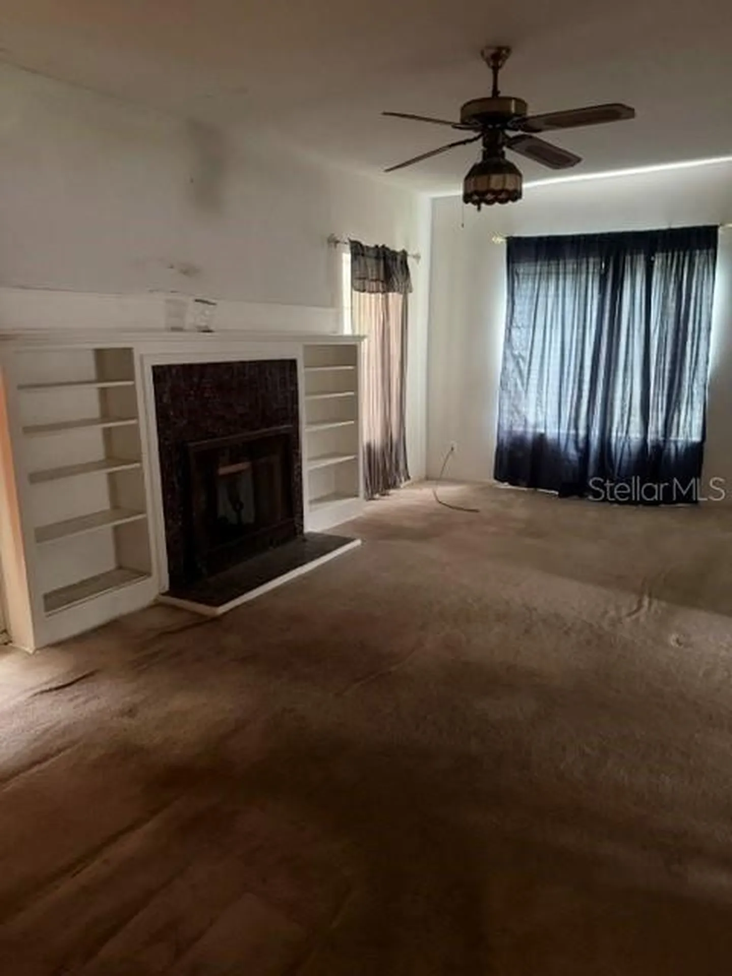 8705 N Wick Place Tampa FL 33604