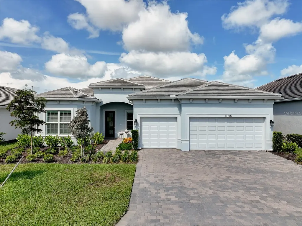 10105 Beachwalk Drive Englewood FL 34223