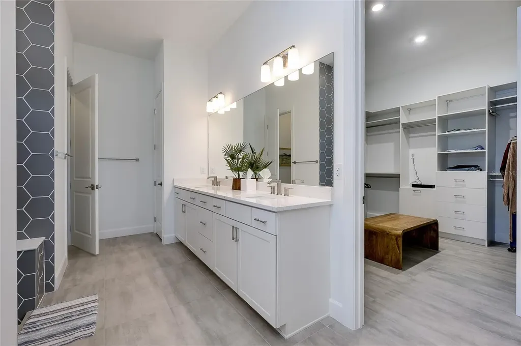 10105 Beachwalk Drive Englewood FL 34223