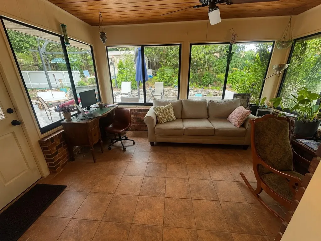 308 N Salisbury Avenue Deland FL 32720