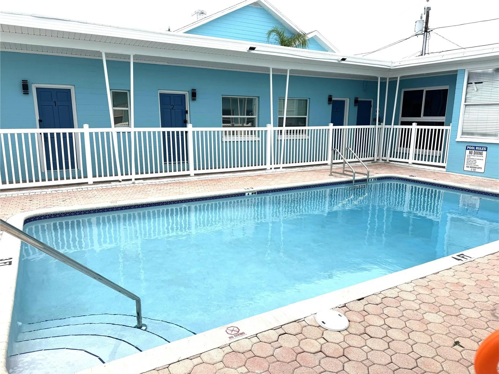13343 Gulf Boulevard St Petersburg FL 33708
